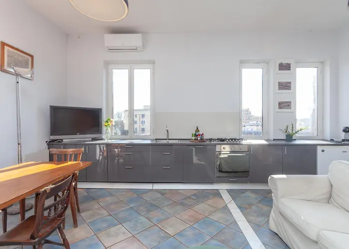 San Lorenzo Skyrail Loft - By Openroma Appartamento Roma